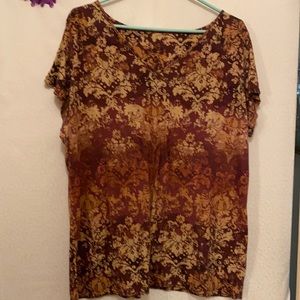 Cute ombré colored blouse